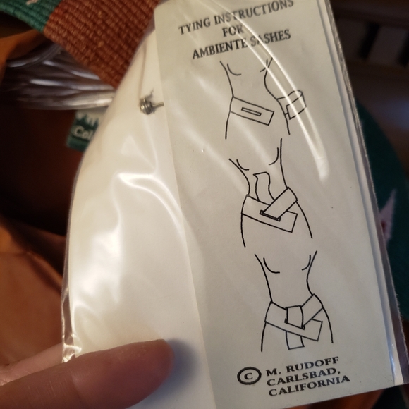 Vintage Coldwater Creek skirt, top, belt and broch. Size small - Picture 3 of 7